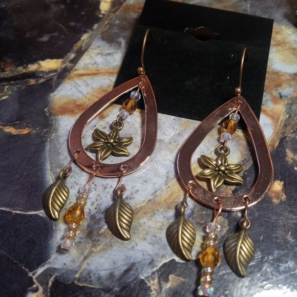 Copper Flower Boho Style Dangle Chandelier Earrings - Picture 3 of 4